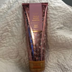Bath & Body works body cream
